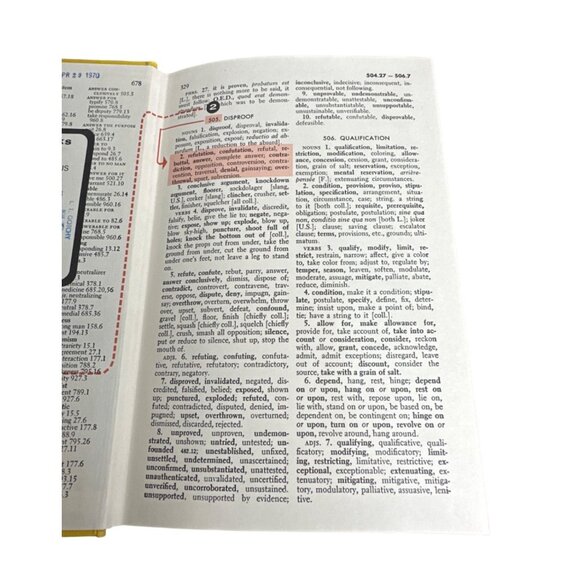 Roget's International Thesaurus and Vocabulary Builder : Complete Word Reference - Picture 6 of 13